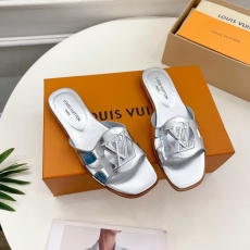 Louis Vuitton Slippers